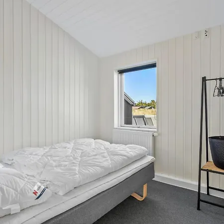 6 Bedroom Lovely In * Ringkøbing