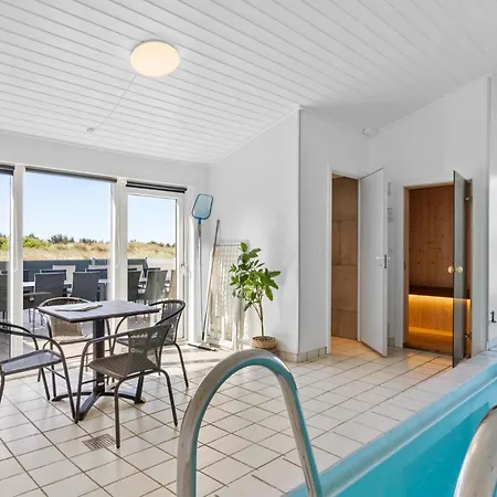 6 Bedroom Lovely In Ringkobing